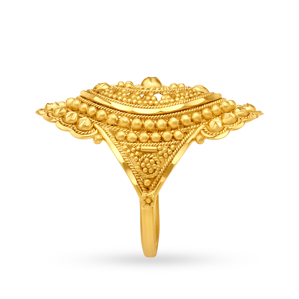 Intriguing 22 Karat Yelow Gold Boat Finger Ring,,hi-res image number null