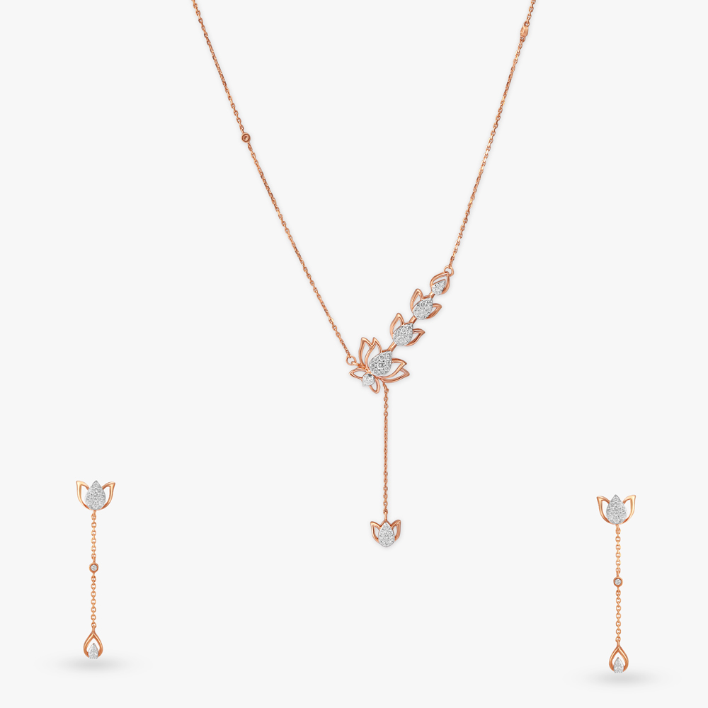 

Lotus Symphony Diamond Necklace Set