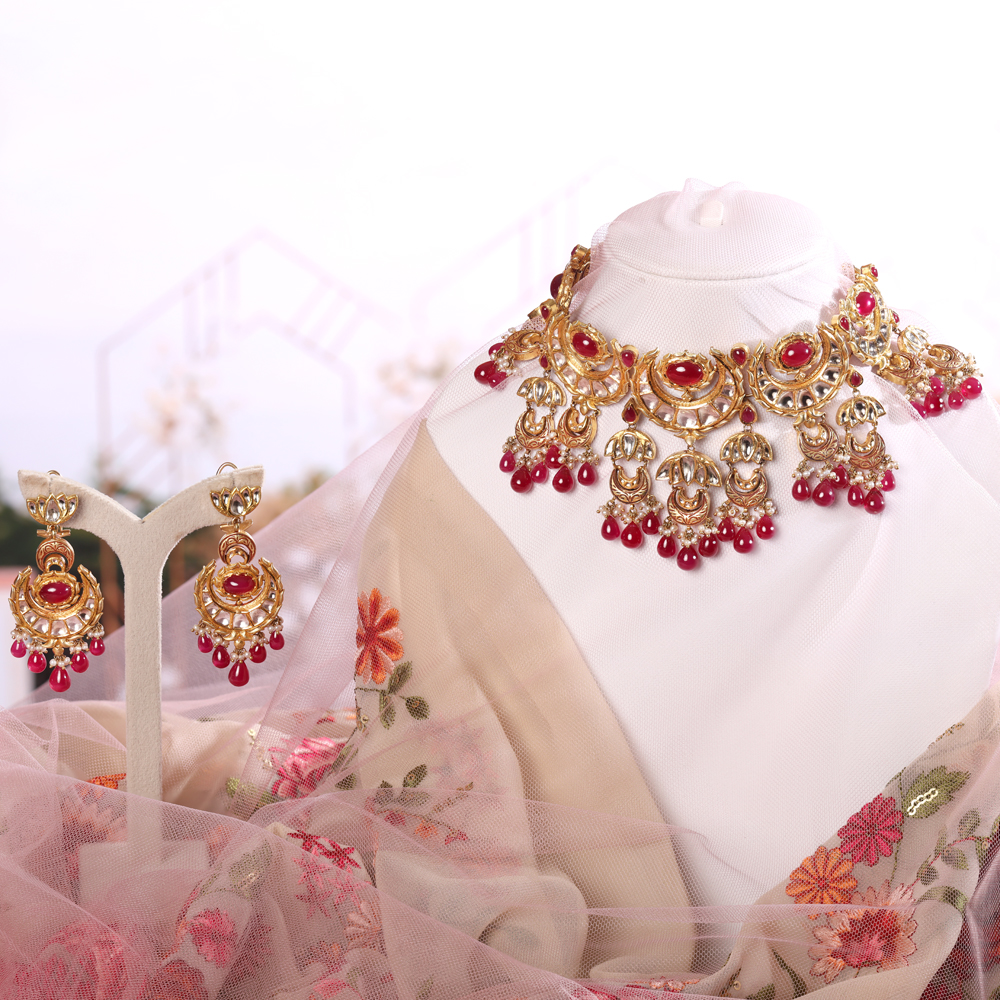 Elegant Kundan Polki Necklace Set