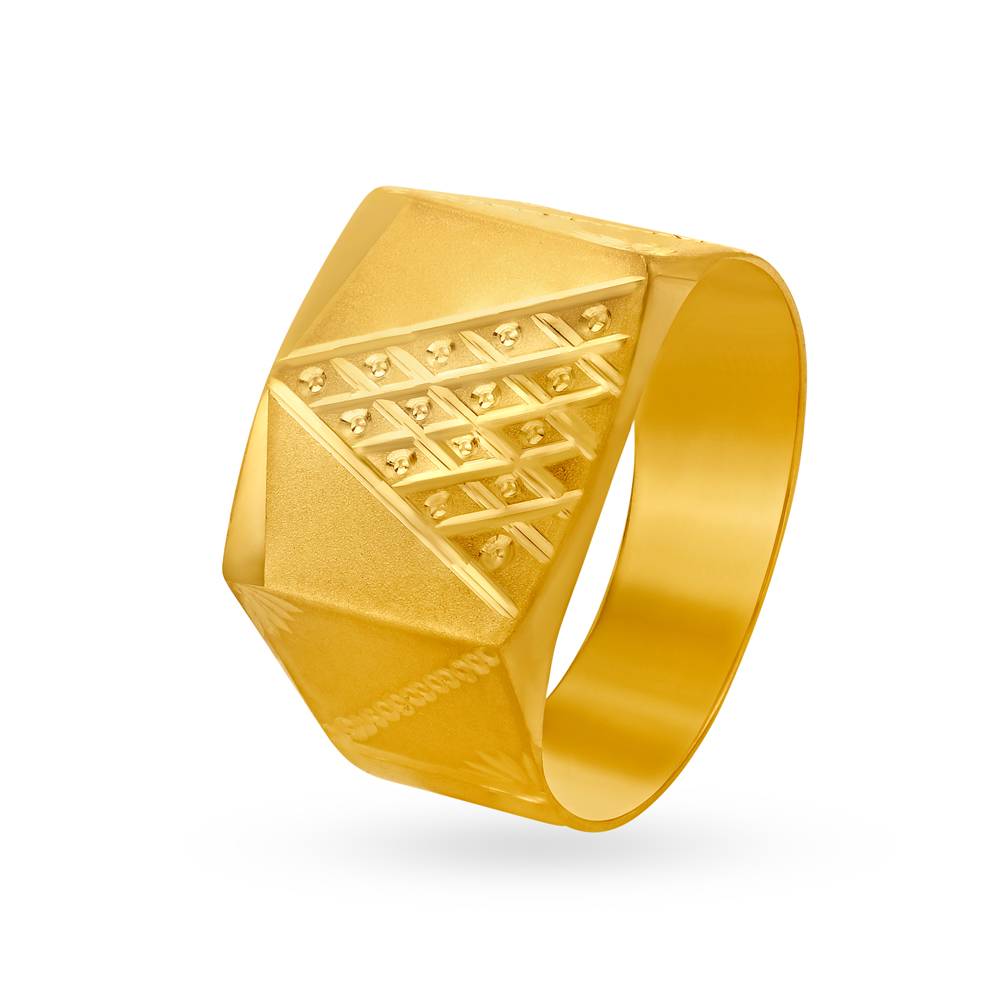 Mesmerizing 22 Karat Yellow Gold Etched Ring,,hi-res image number null