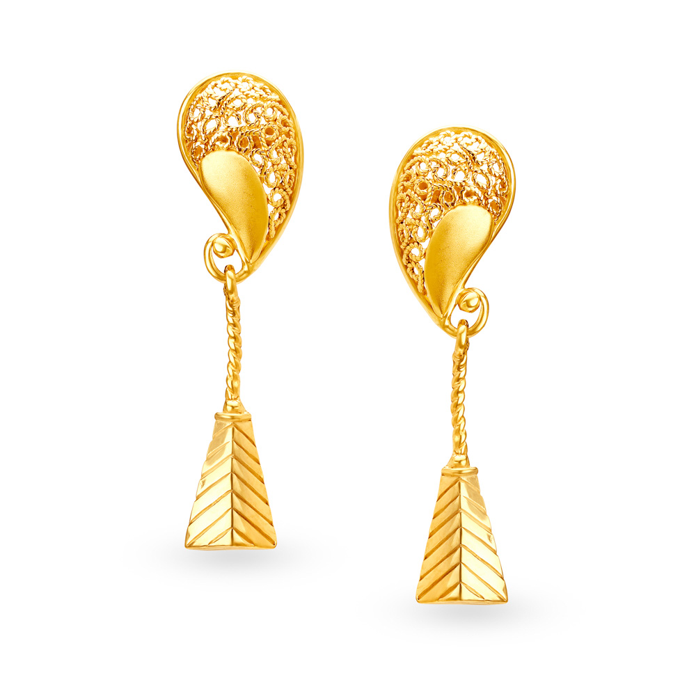 

Lovely Filigree Drop Earrings