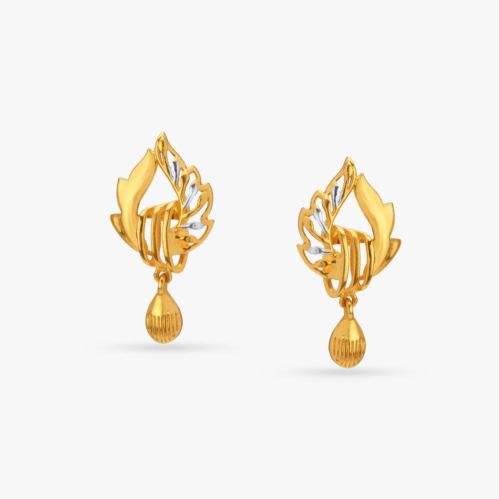 Elegant Gold Pendant and Earrings Set,,hi-res image number null