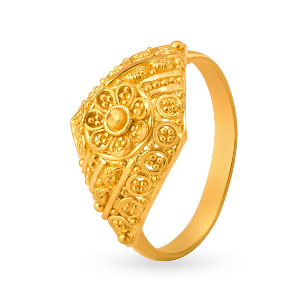 Buy Stylish Diamond Finger Ring at Best Price | Tanishq UAE