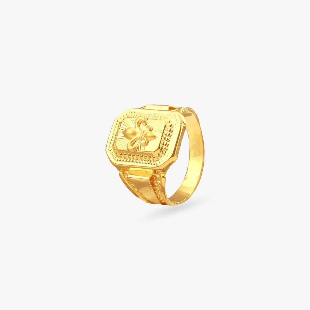 Imperial Crest Gold Ring for Men,,hi-res image number null