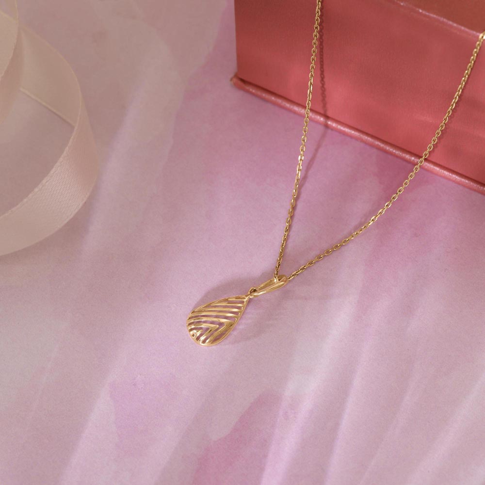 Chic Stripe Gold Pendant,,hi-res image number null