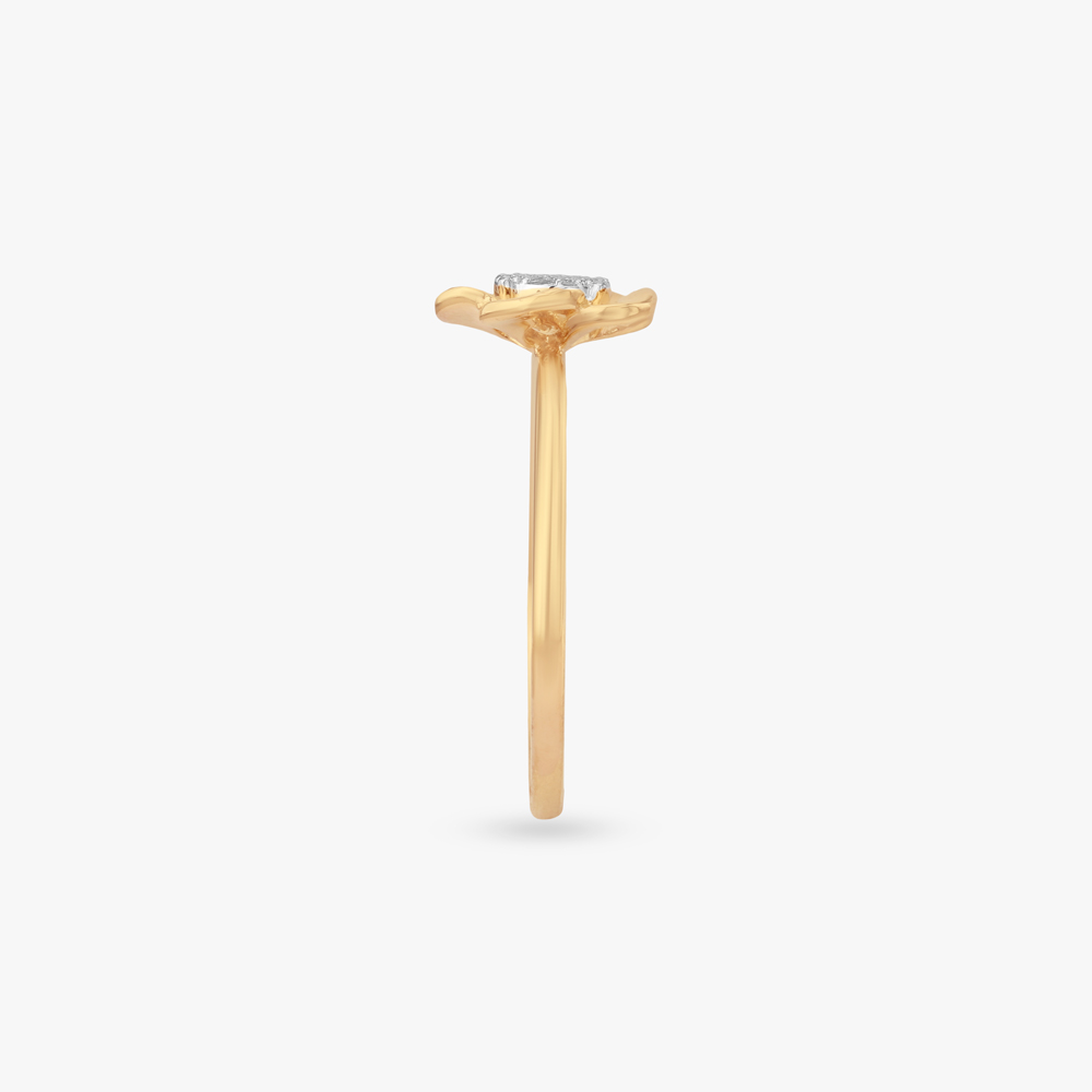 Bloom Halo Diamond Ring,,hi-res image number null