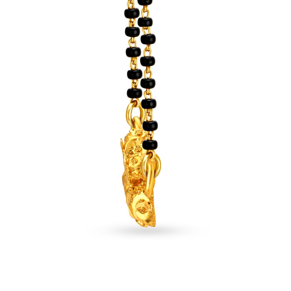 Dainty Sheen Gold Pendant,,hi-res image number null
