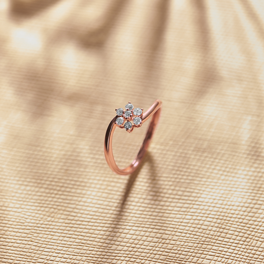 Graceful Flower Diamond Ring