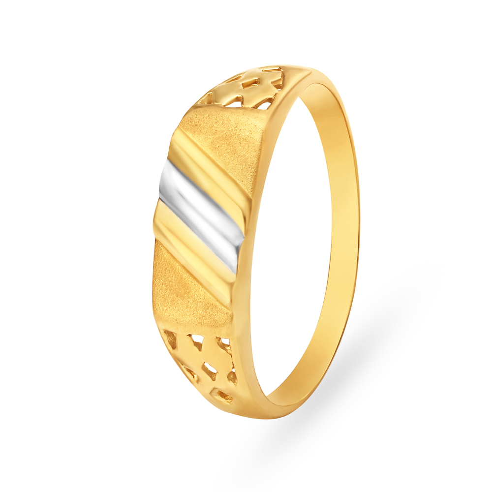 Elegant 22 Karat Yellow Gold Mesh Pattern Rectagular Finger Ring
