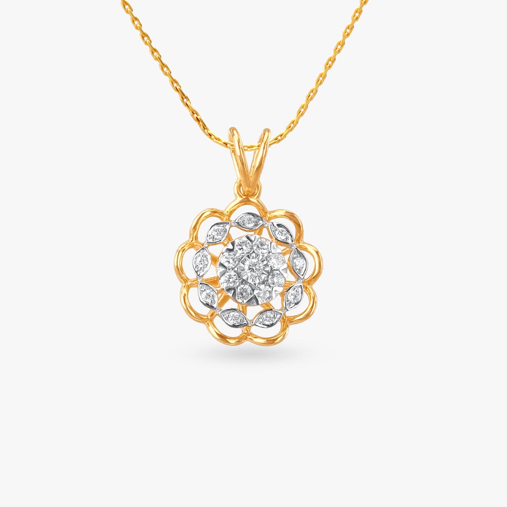 Vintage Bloom Diamond Pendant and Earrings Set,,hi-res image number null