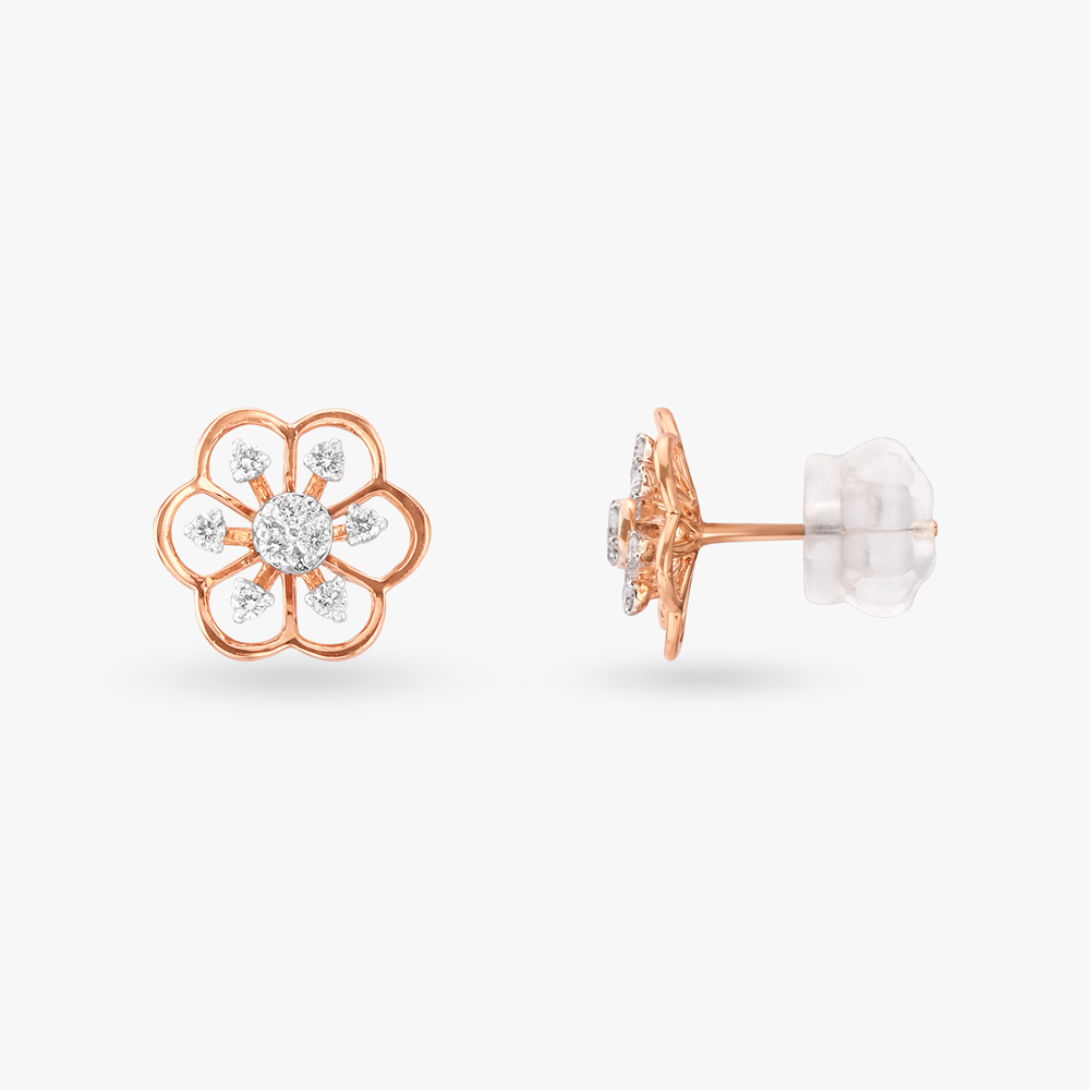Alluring Diamond Stud Earrings,,hi-res image number null