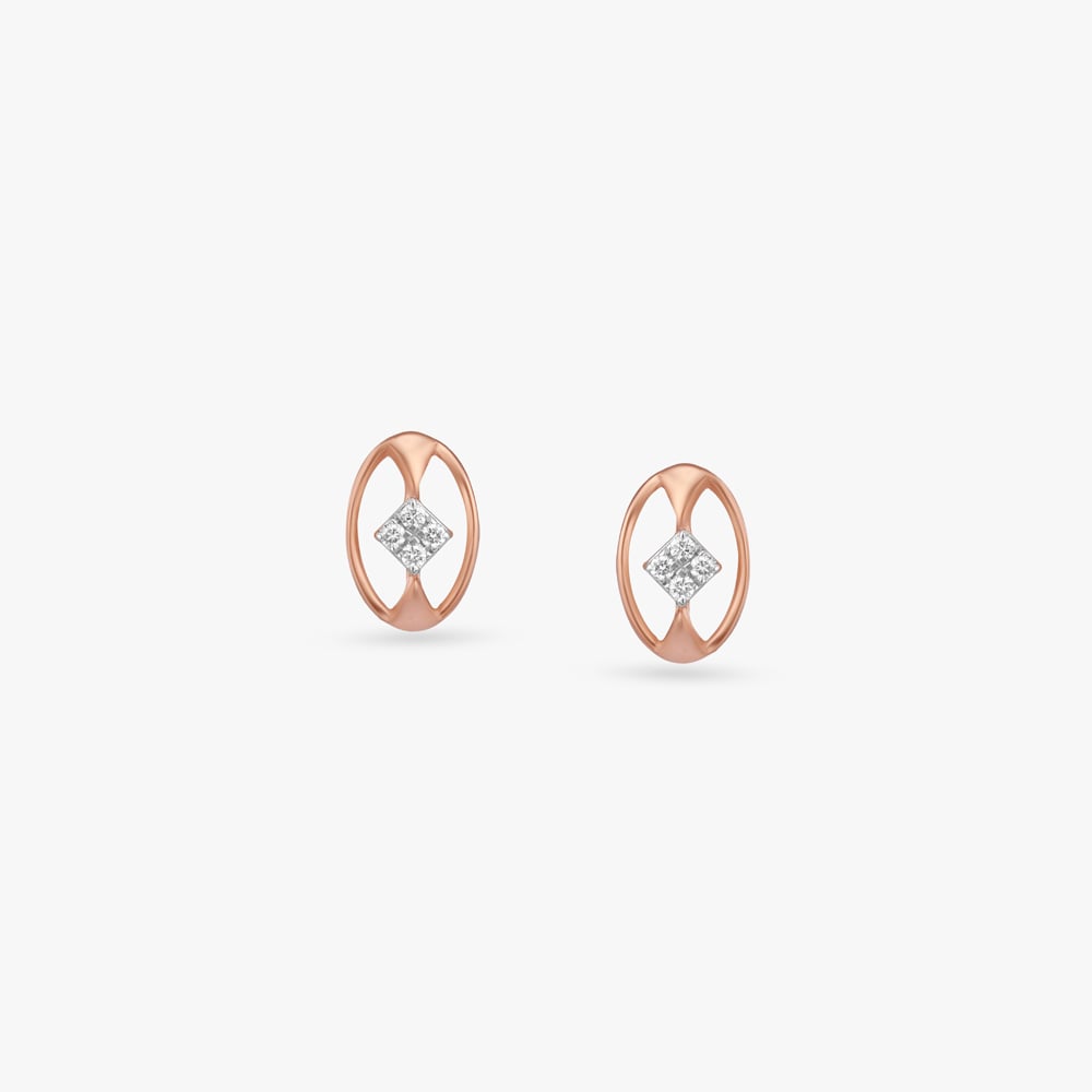 

Twisted Gleam Diamond Stud Earrings