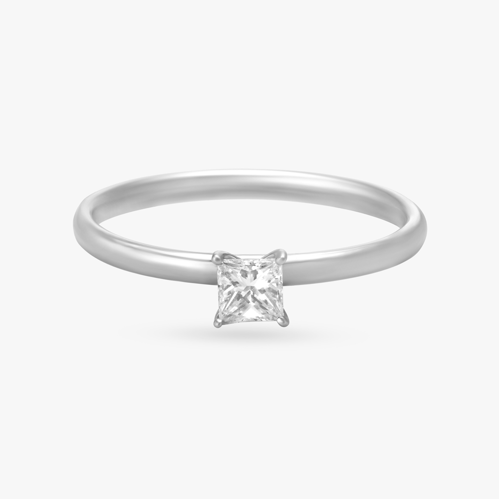 Elegant Diamond Ring
