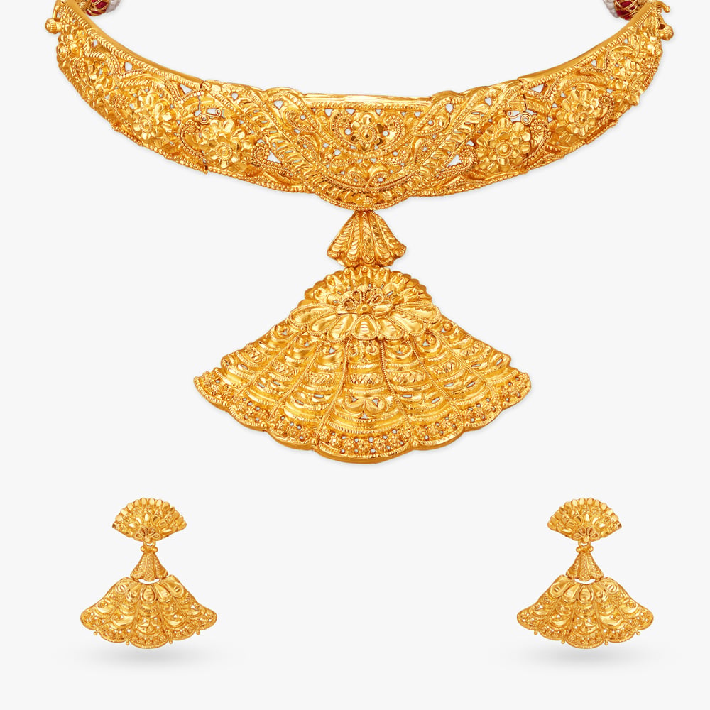 Signature Chic Necklace Set,,hi-res image number null