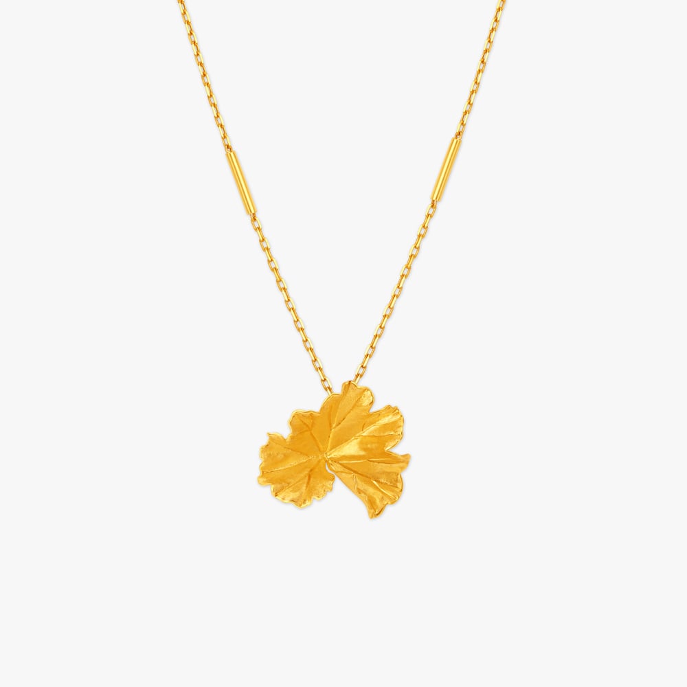Leafy Leisure Pendant with Chain