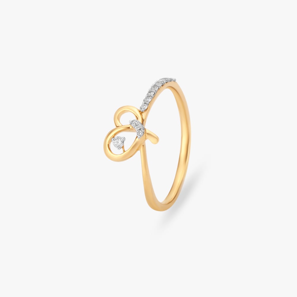 

Dainty Knot Diamond Ring