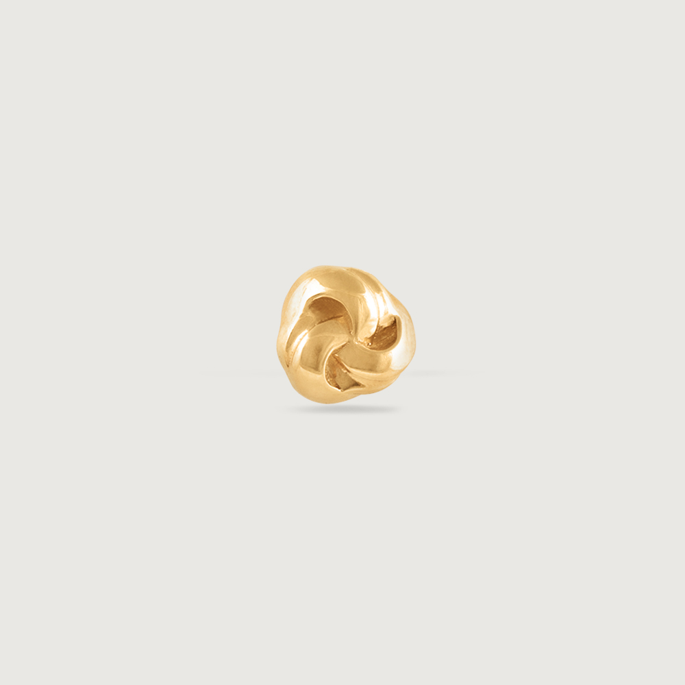 Classic Elegance Gold Nose Pin,,hi-res image number null