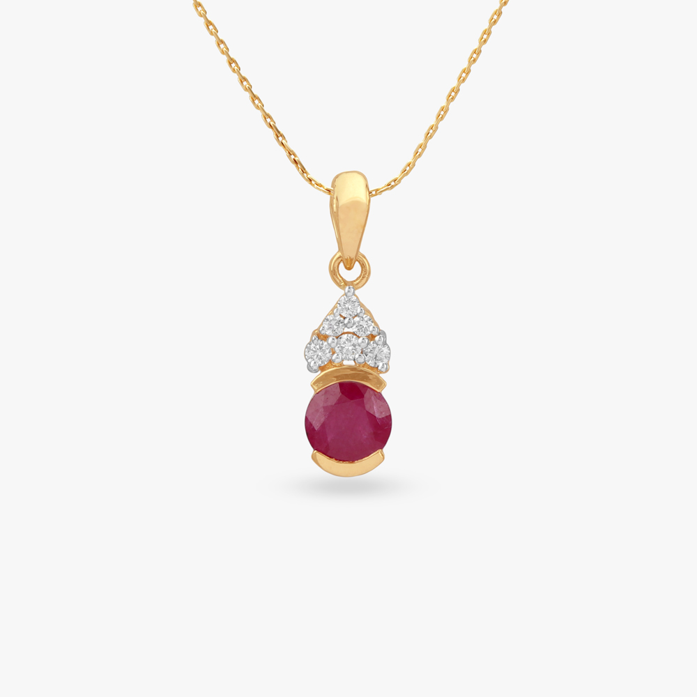 

Scarlet Spark Diamond Pendant
