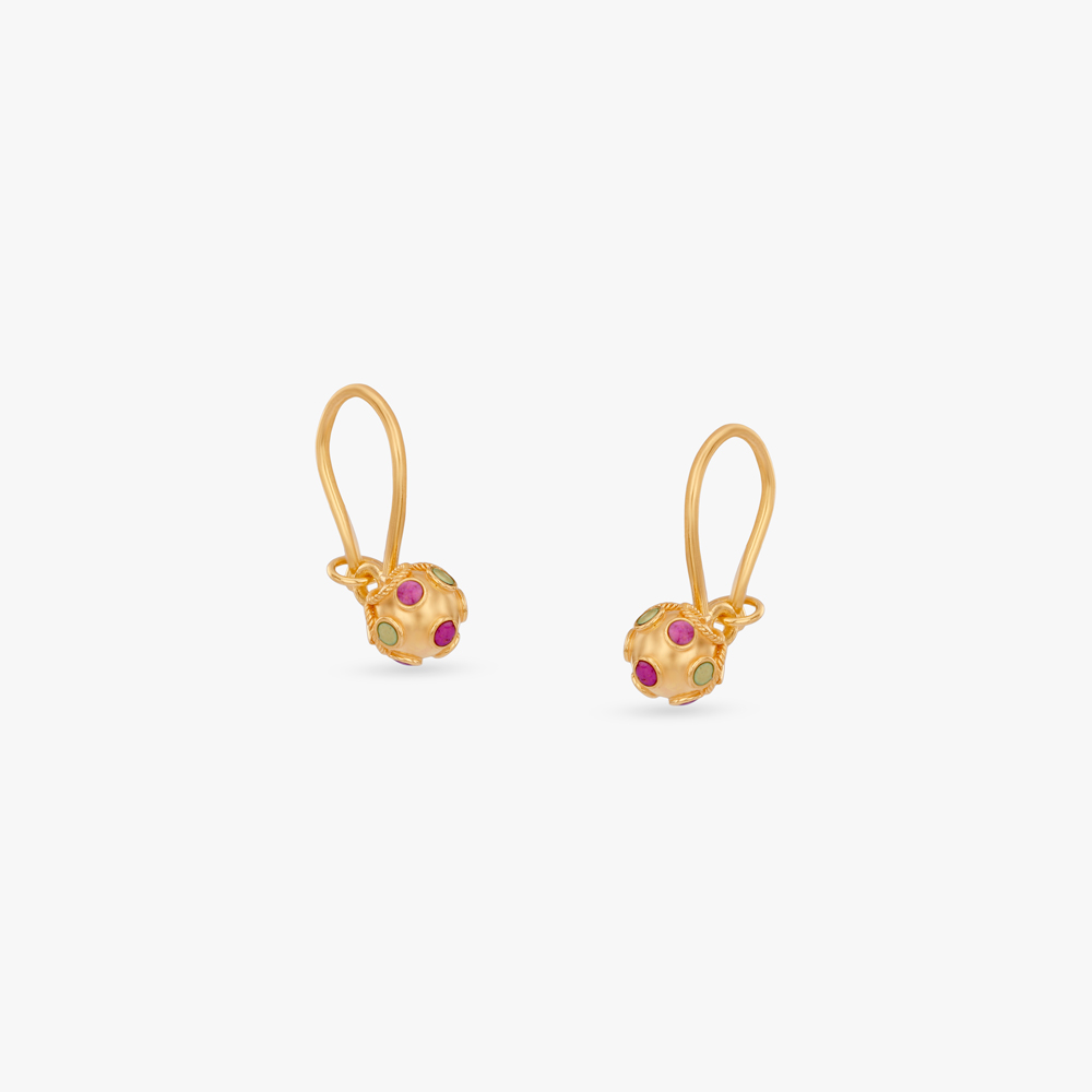 

Globe Swing gold Hoop Earrings