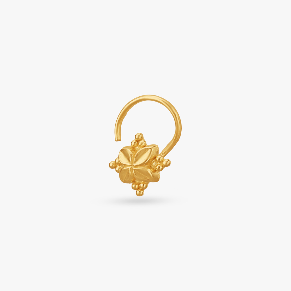 

Petal Burst Gold Nose Pin