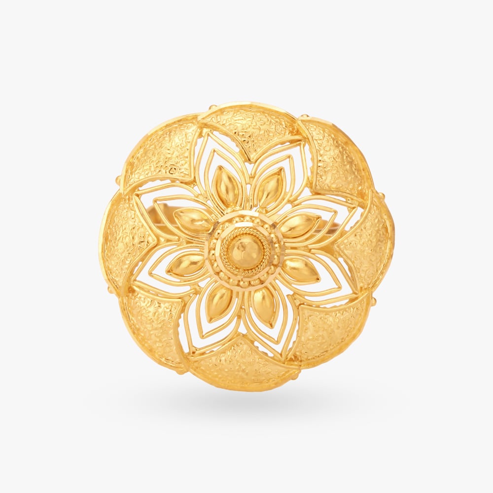 Intricate Gold Finger Ring,,hi-res image number null