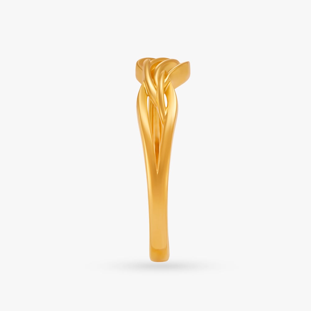 Graceful Crossover Ring,,hi-res image number null