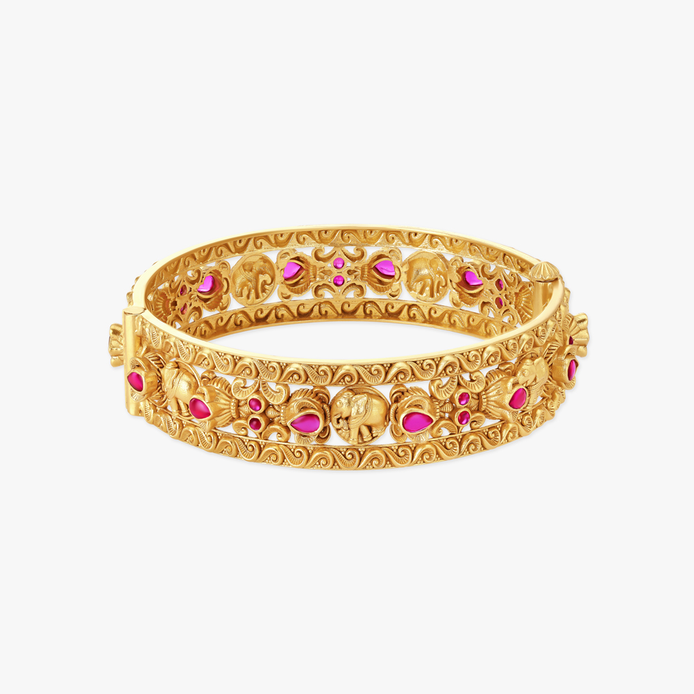 Gajra clearance bangles tanishq