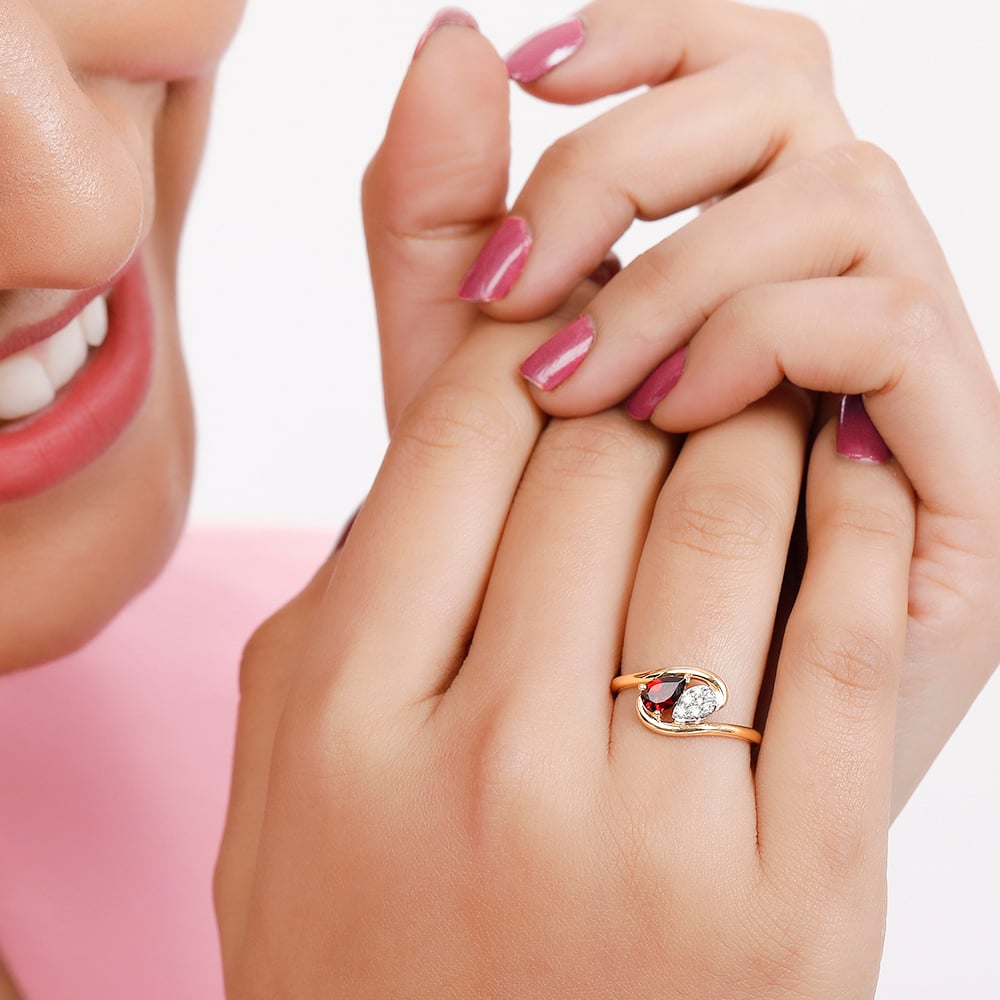 14 KT Yellow Gold Toi et Moi Diamond and Red Garnet Ring,,hi-res image number null