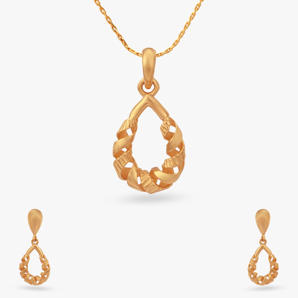 

Interwoven Gleam Gold Pendant and Earrings Set
