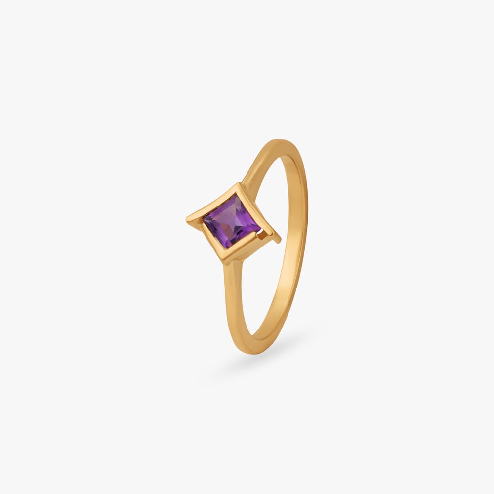 

Square Prism Gold Ring