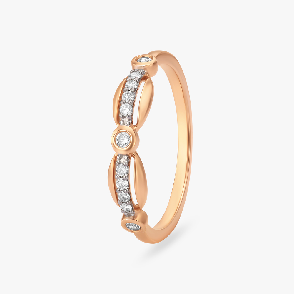 Effortless Glamour Diamond Finger Ring
