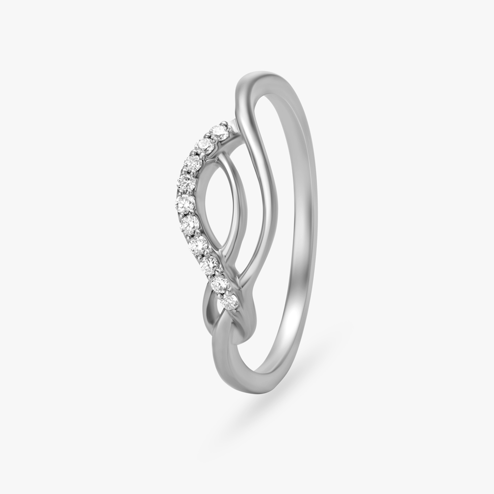 Mia By Tanishq 14Kt White Gold Ring For Women In Contemporary Design in The  Great India Place - magicpin | December, 2023