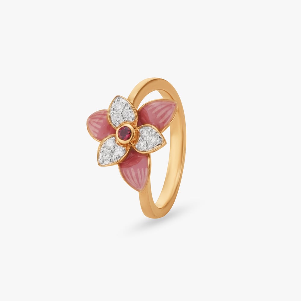 

Petal Mirage Diamond Ring
