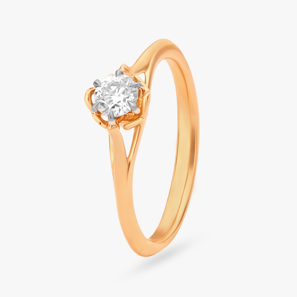 

Petal Crest Solitaire Ring