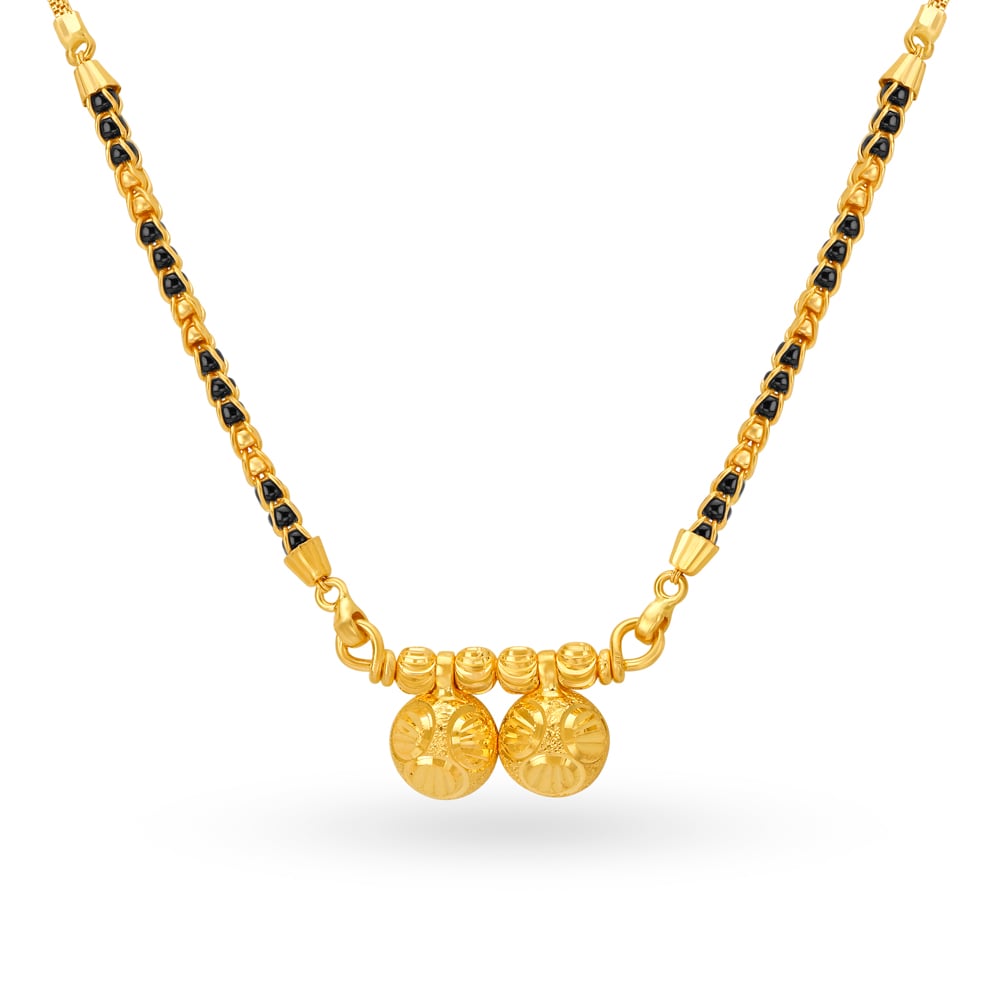 

Striking Carved Vati Mangalsutra