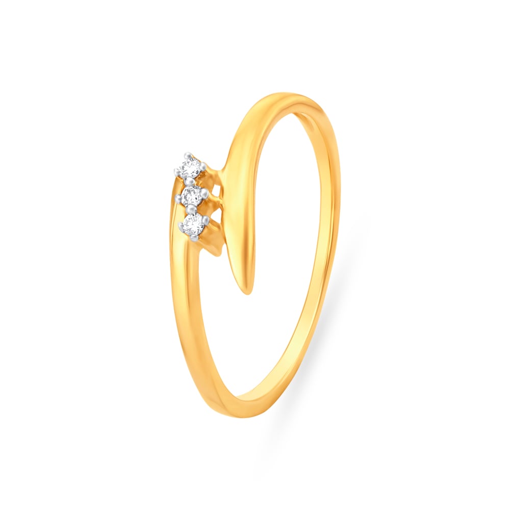 

Three Stone Diamond Finger Ring