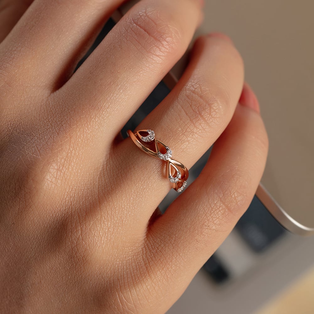 Stunning Glamour Gold & Diamond Finger Ring,,hi-res image number null
