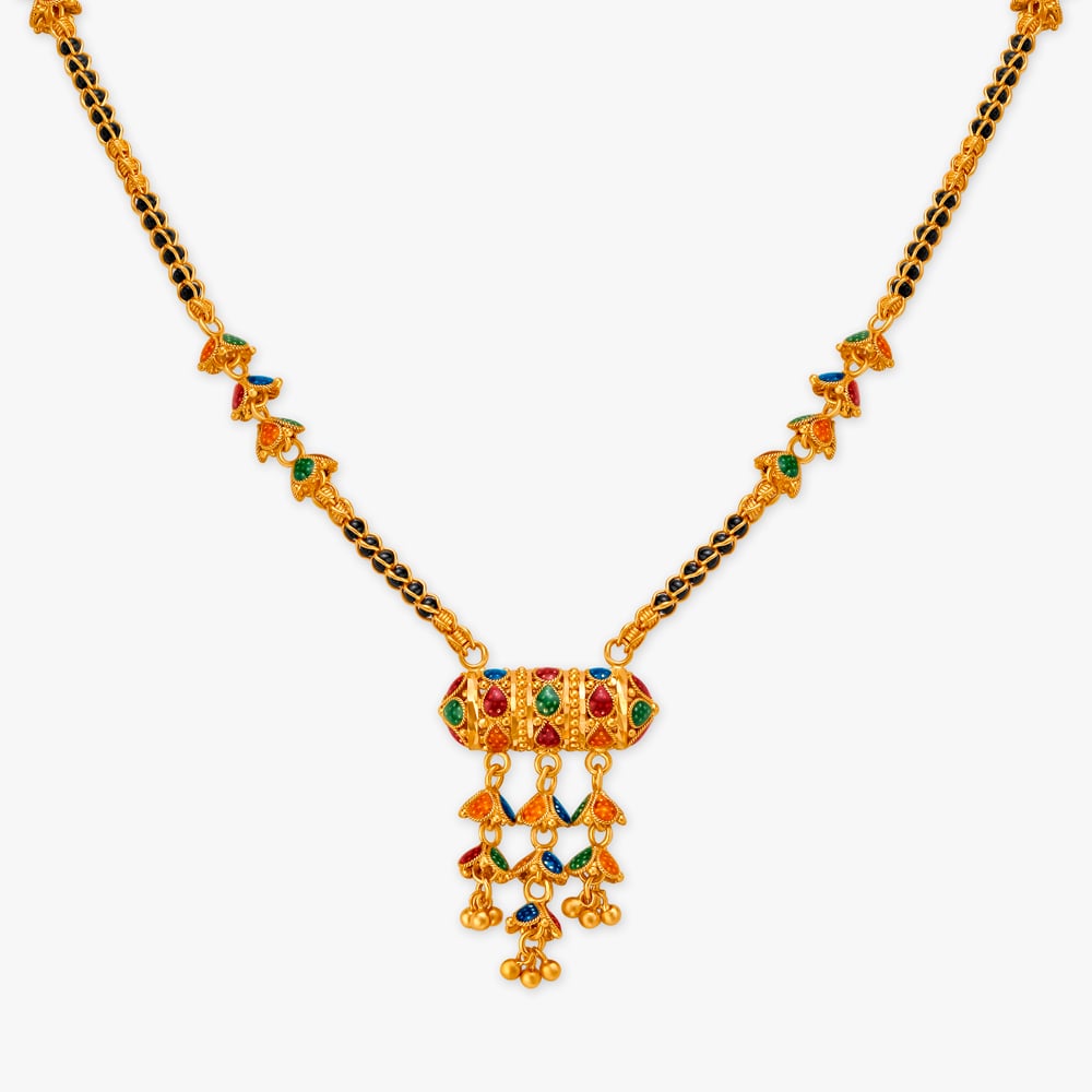 

Essential Traditional Gold Mangalsutra