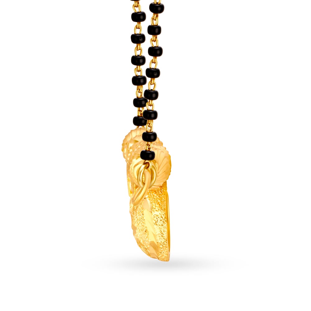 Sublime 22 Karat Yellow Gold Mangalsutra Pendant,,hi-res image number null