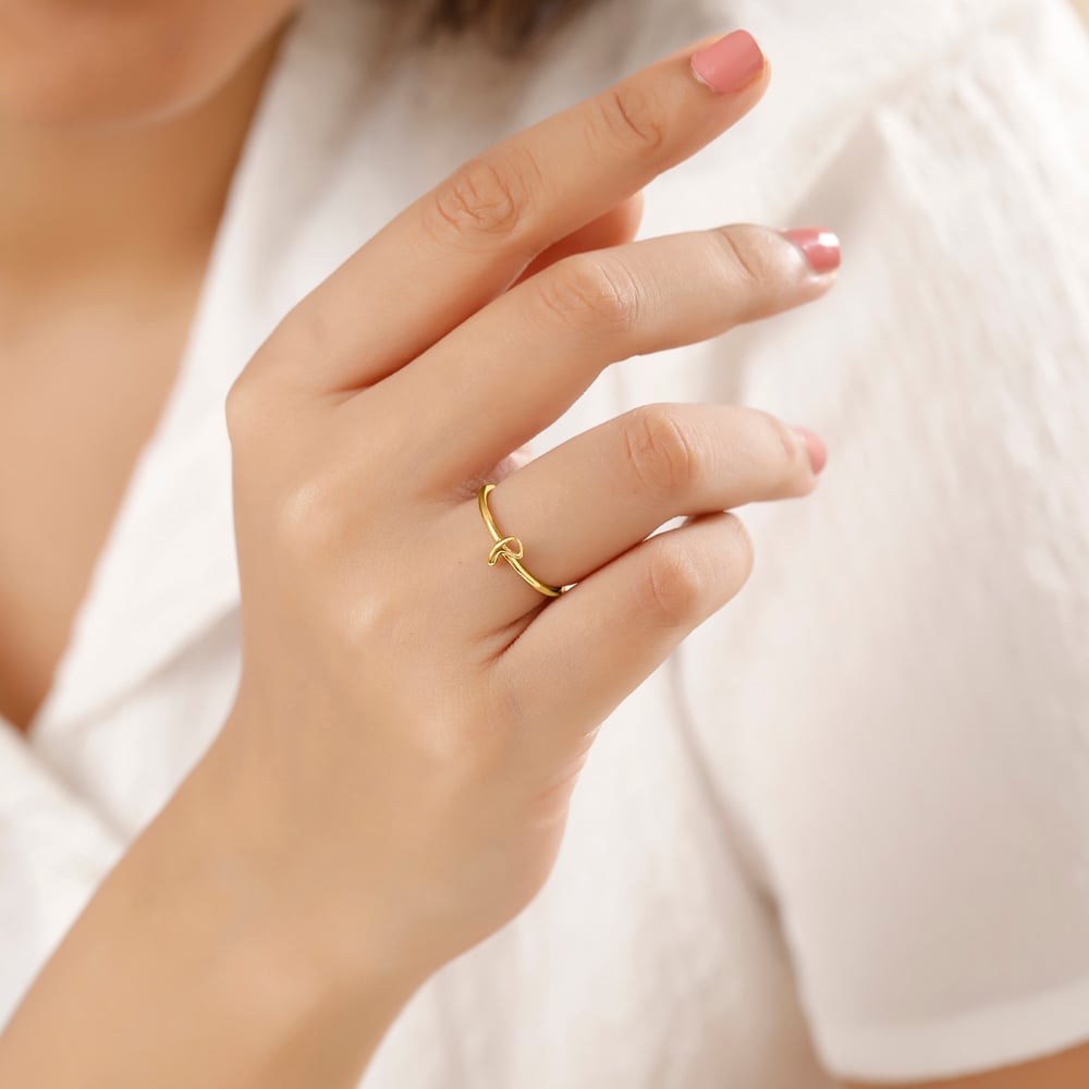 Letter P 14KT Yellow Gold Initial Ring