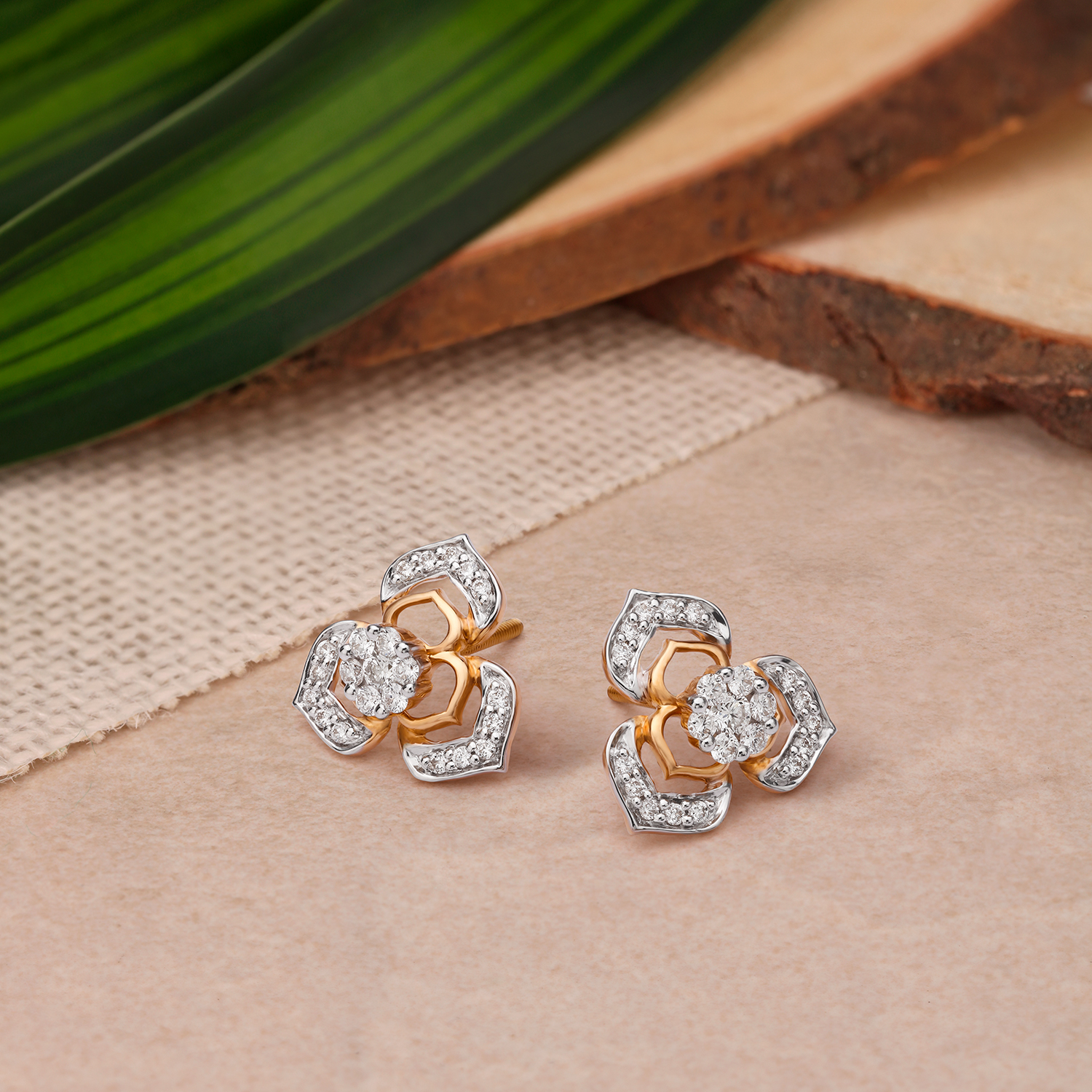 Captivating Traditional Floral Diamond Stud Earrings,,hi-res image number null