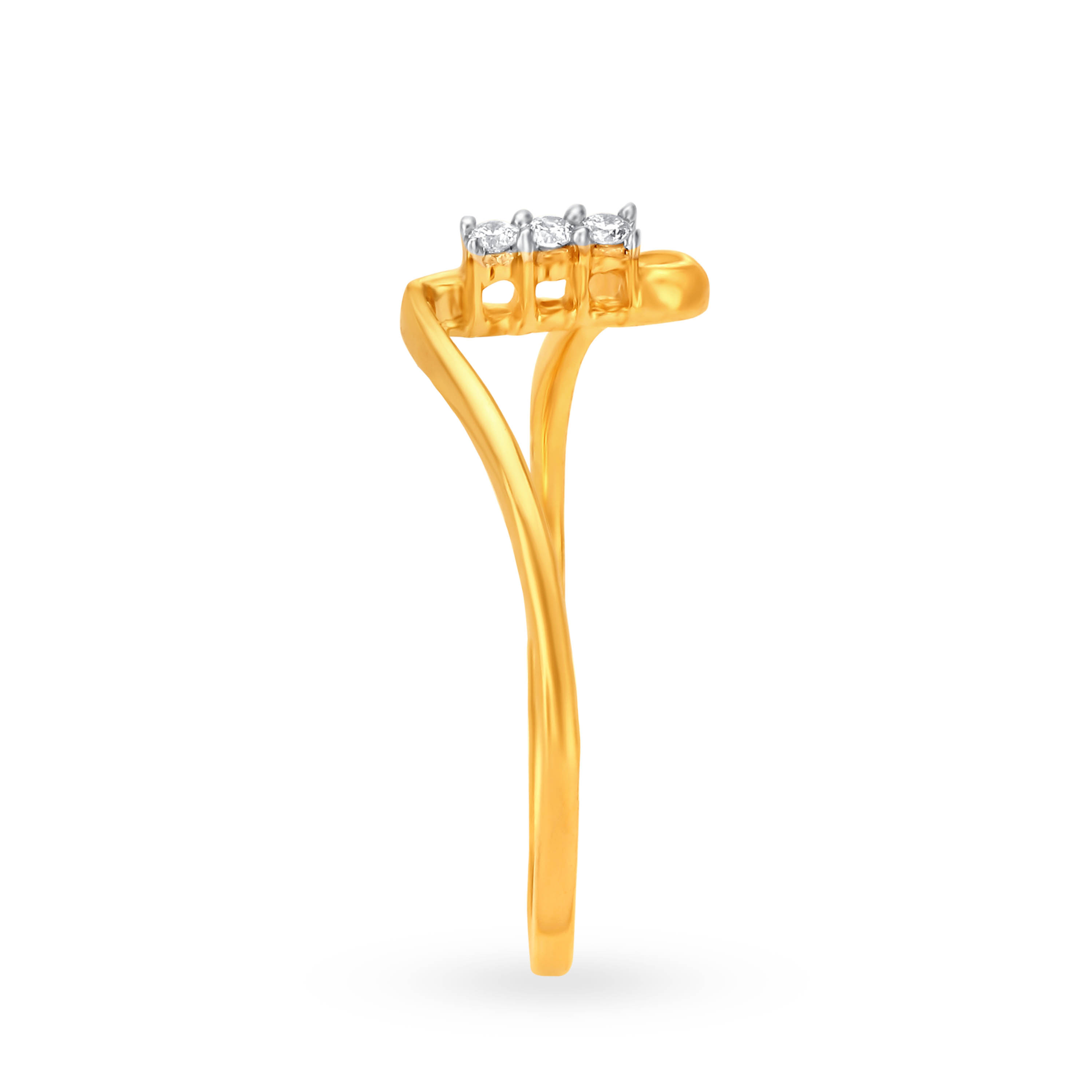 Timeless 18 Karat Gold And Diamond Finger Ring,,hi-res image number null