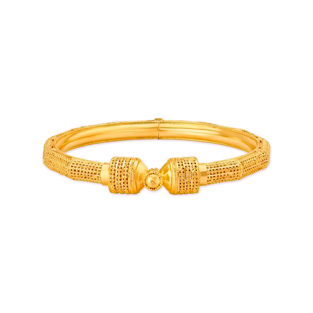 Distinctive 22 Karat Yellow Gold Segmented Bangle,,hi-res image number null