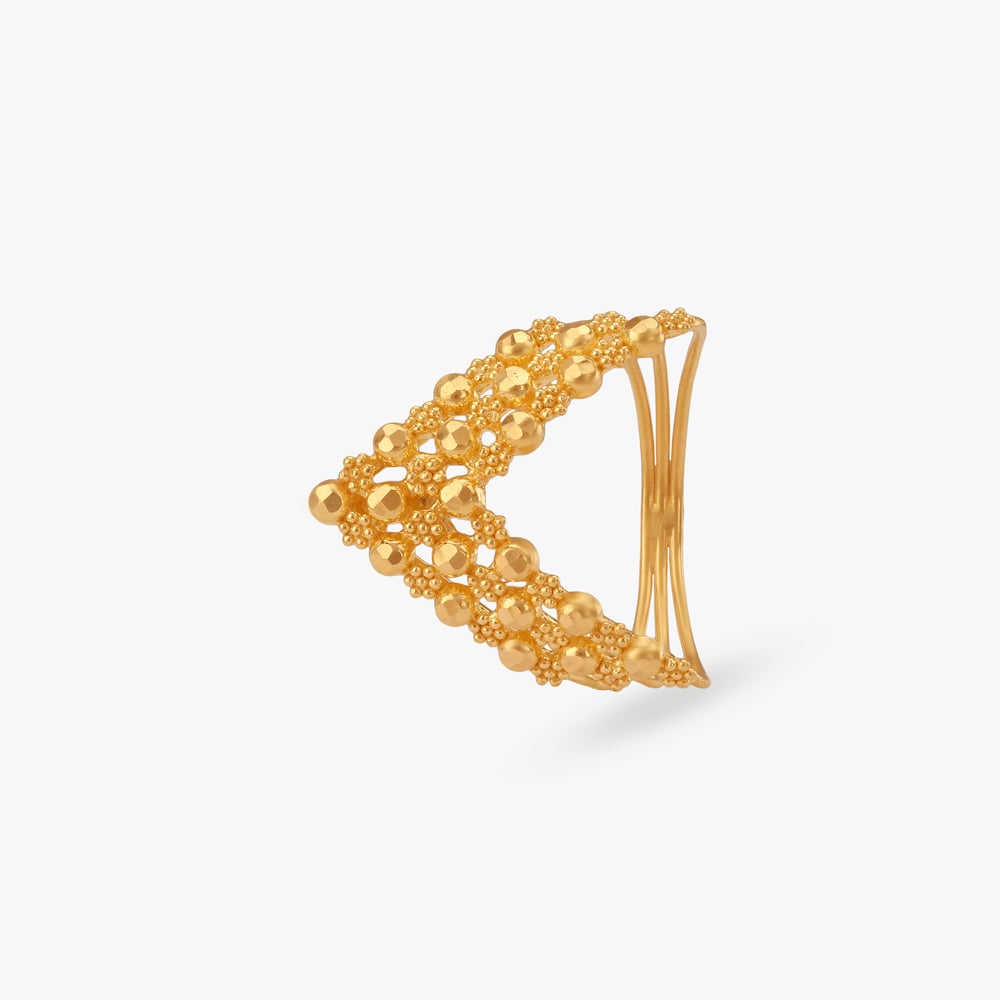 

Regal Vanki Gold Ring