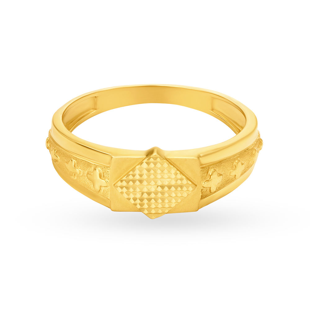 Eclectic 22 Karat Yellow Gold Floral Textured Finger Ring,,hi-res image number null