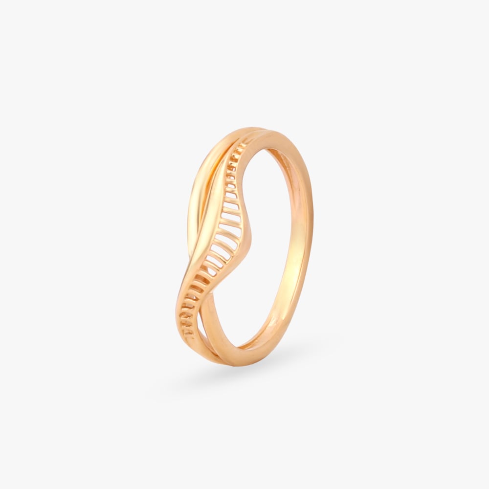 

Sculpted Waveform Gold Ring