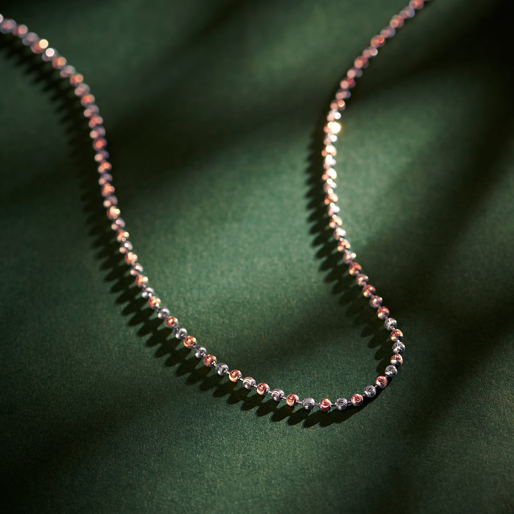 

Glistening Orbs Chain