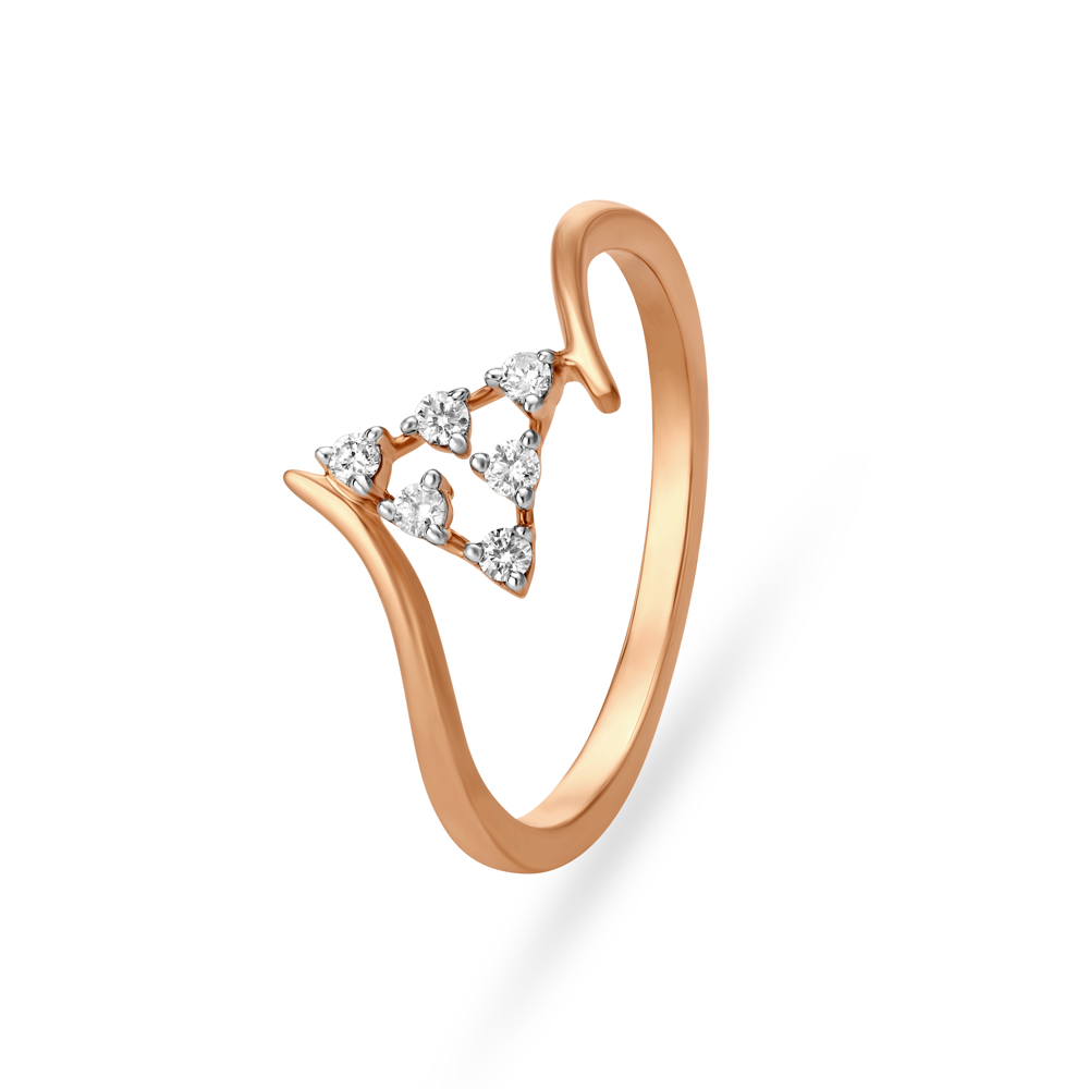 18KT Gold Diamond Studded Elegant Finger Ring