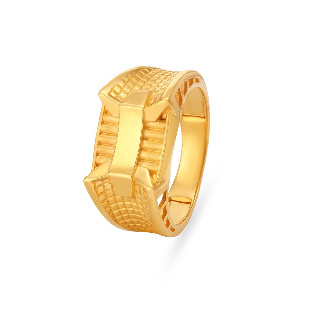 Buy Jewellery for Men Online | Buy Latest Jewellery Collections for Men |  Tanishq | Mens gold jewelry, Rings for men, Ring designs