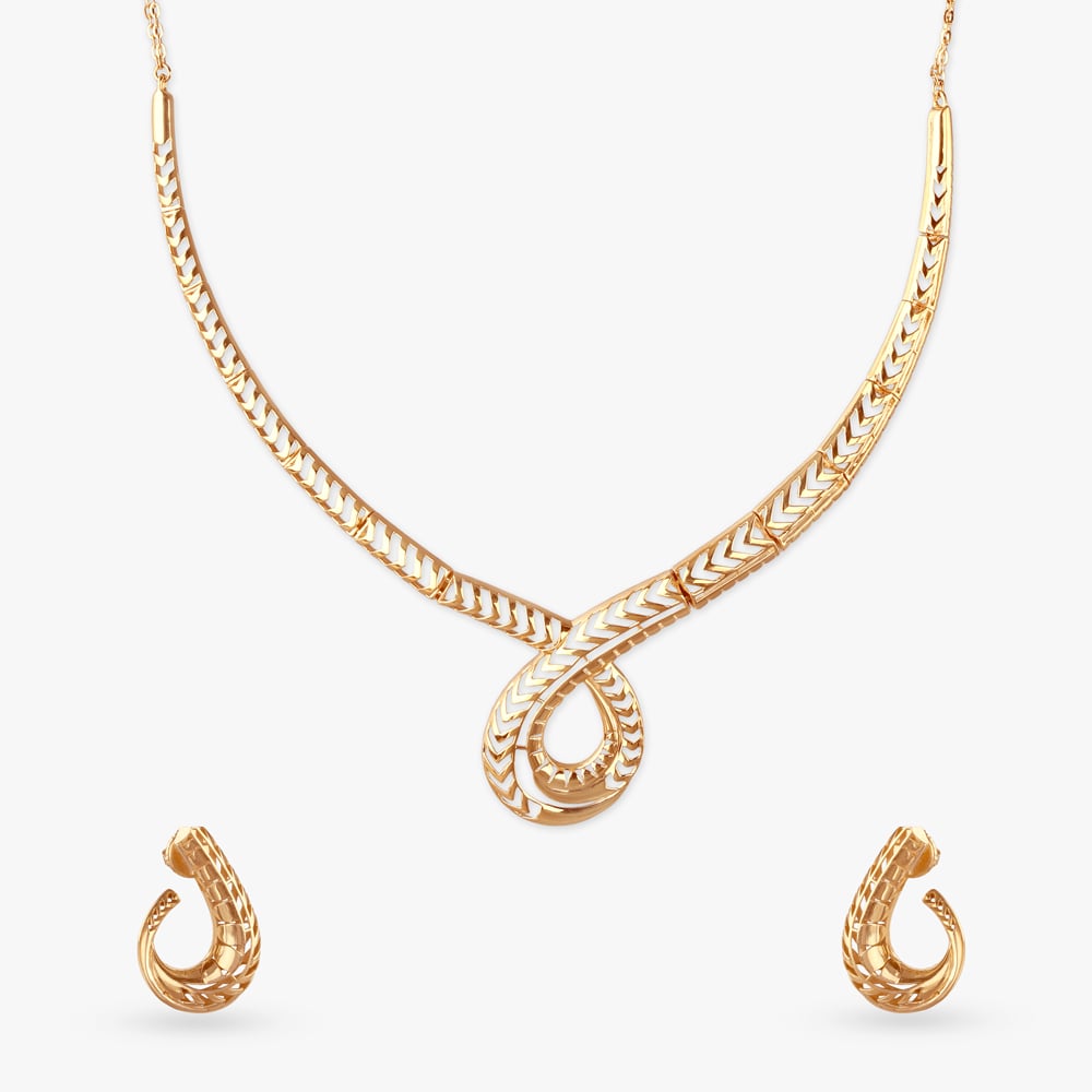 

Chevron Loop Gold Necklace Set